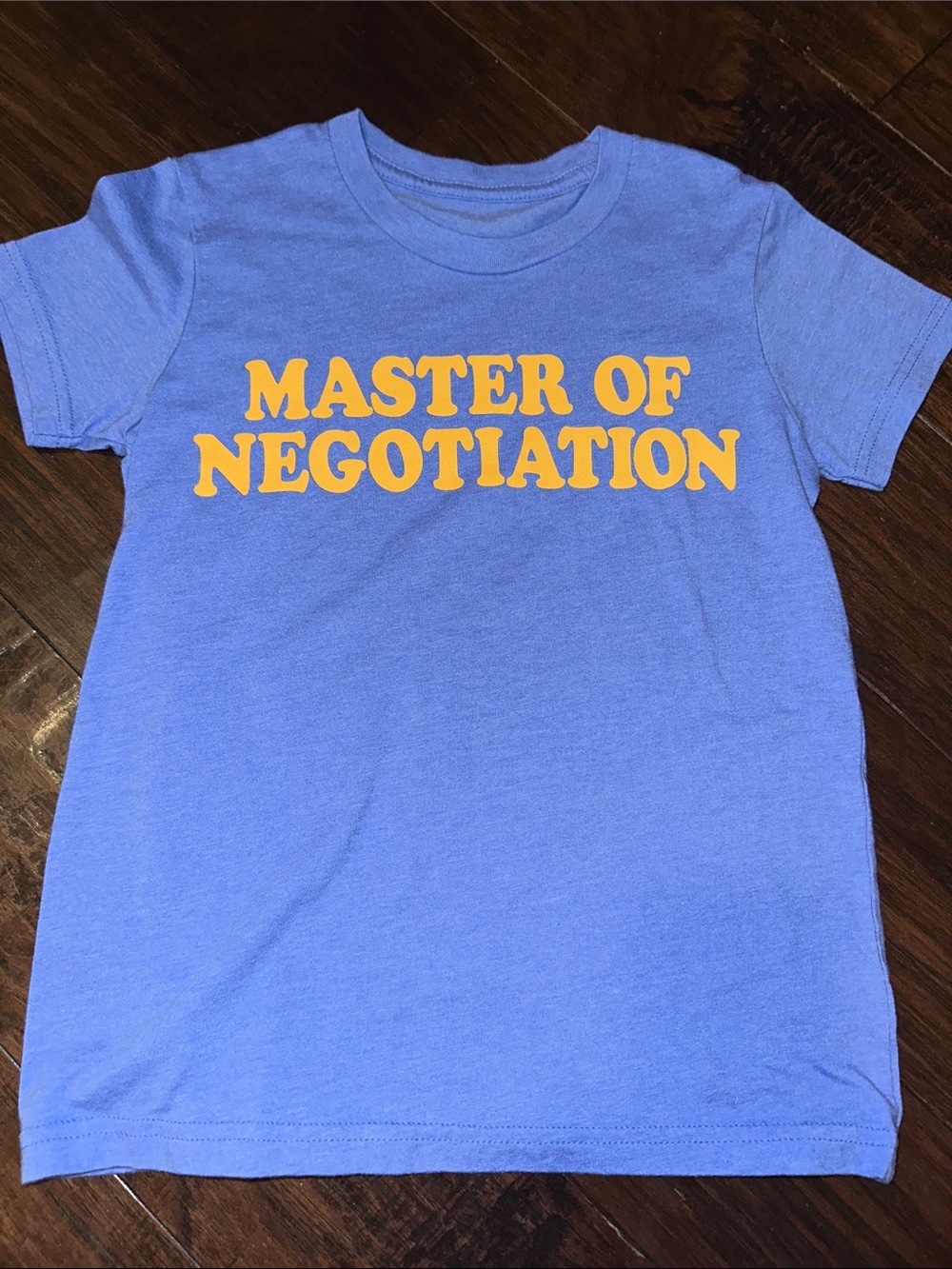 5/$25 bundle sale 'Master of Negotiation' Graphic Tee 6-7 small Ambitious Kids